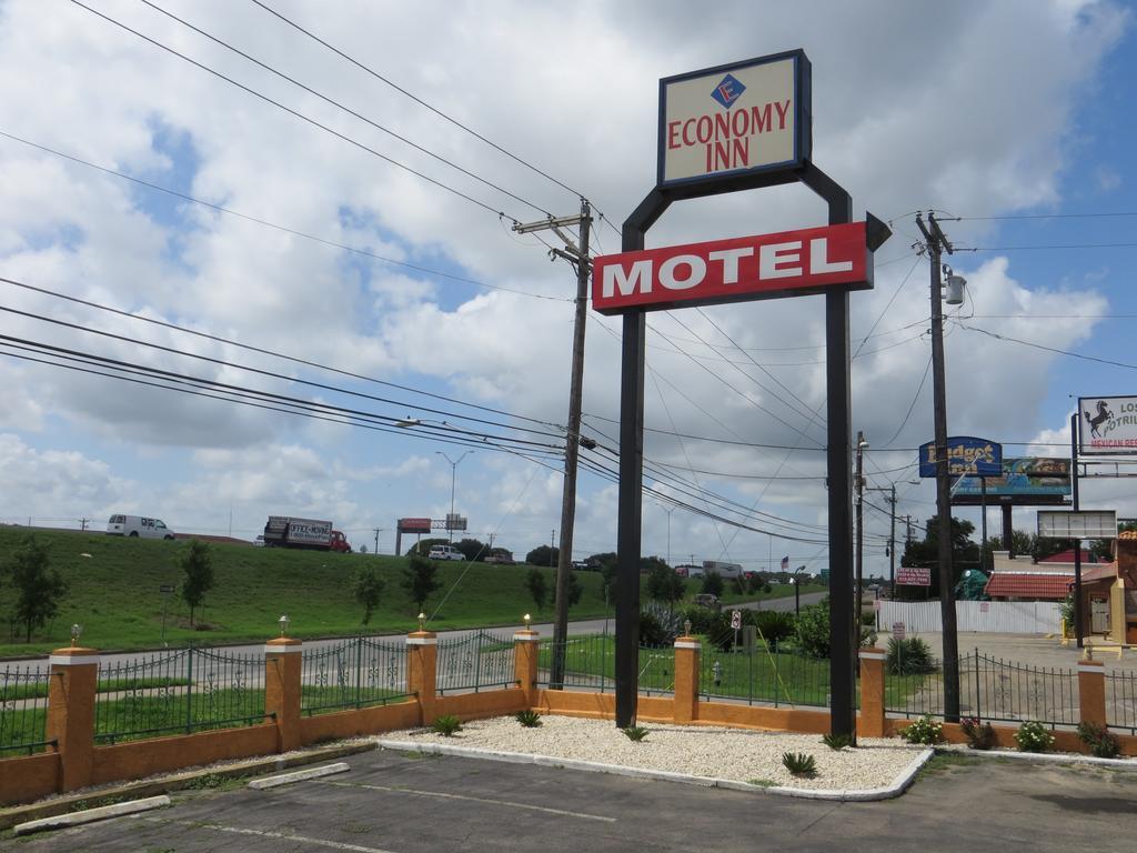 Economy Inn Austin Kültér fotó